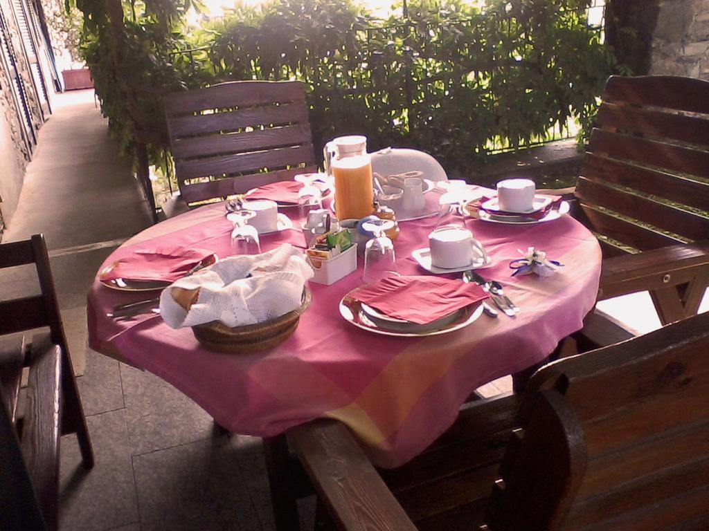 Bed and Breakfast Il Glicine Zimone Exterior foto
